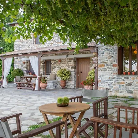 Hébergement de vacances Zoes House